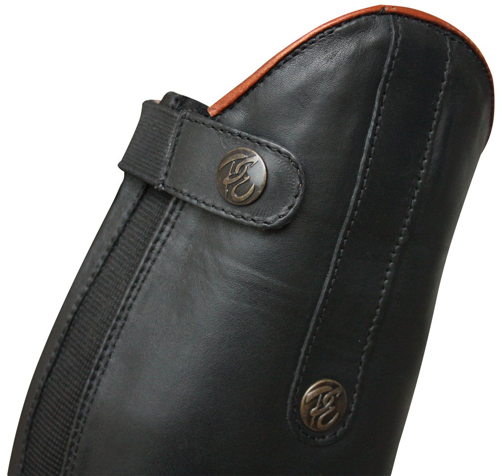 Botas Arezzo Preto