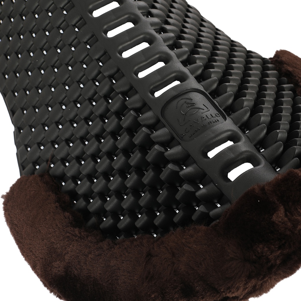 Protector Acavallo piuma air-release featherlight eva with back riser com pelo sintético
