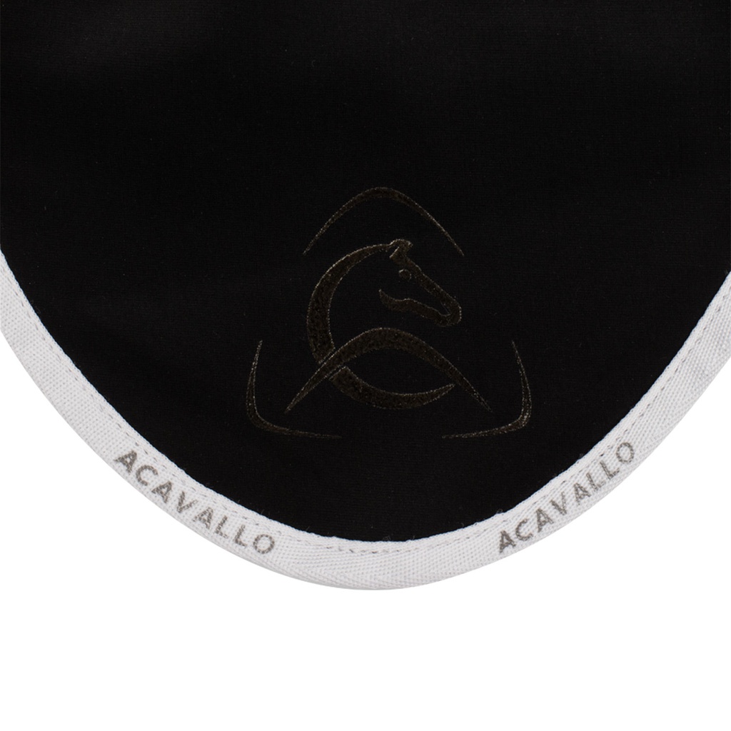Orelheiras Acavallo com logo