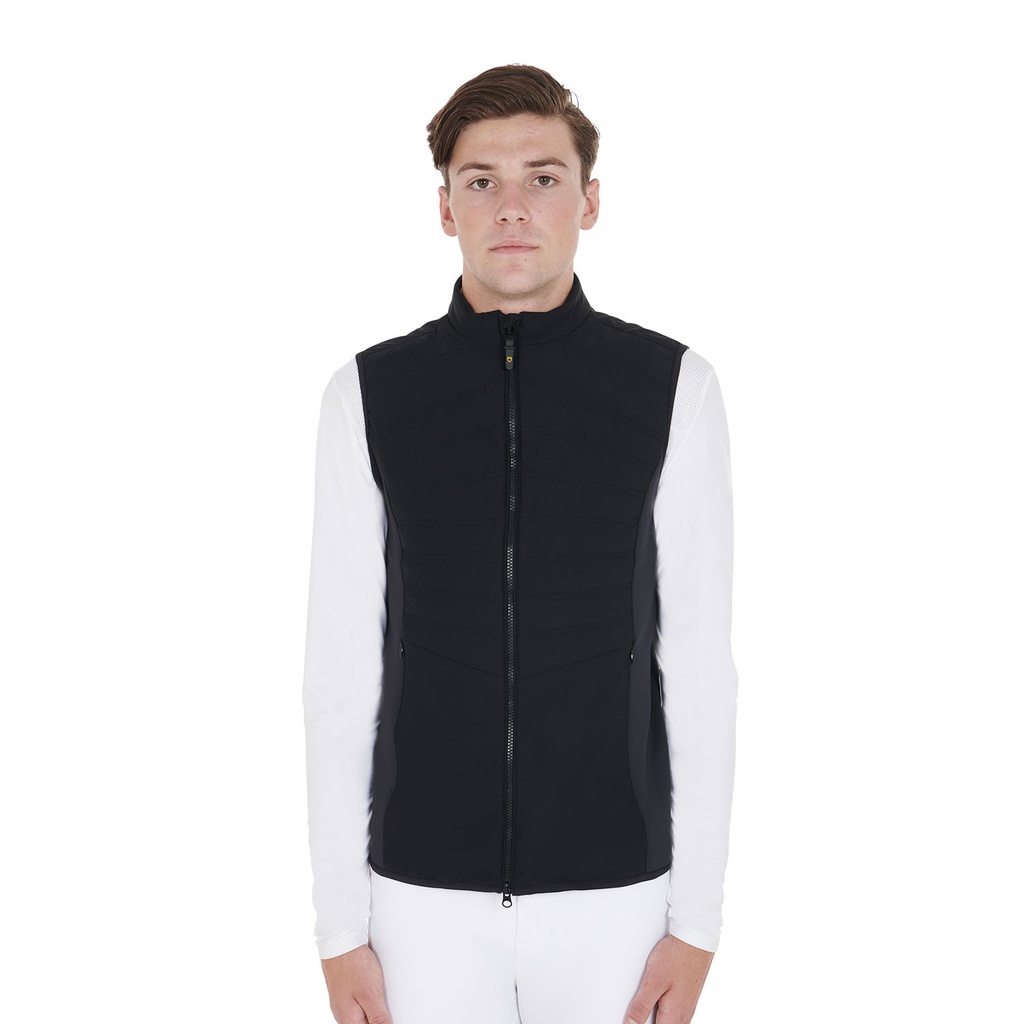Colete masculino slim fit em tecido técnico
