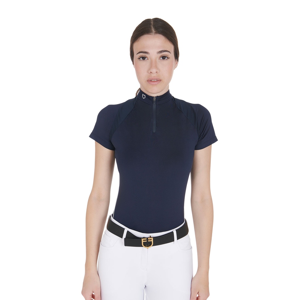 Polo técnica feminina slim fit para treino