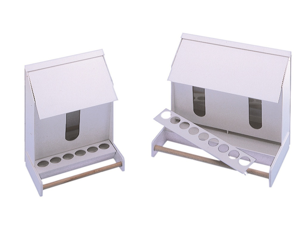 Comedouro em plástico